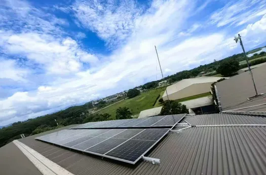 ip 65 hybrid inverter