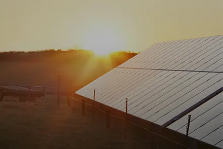 Why Hootrum Microinverters Are Revolutionizing Solar Energy Systems?